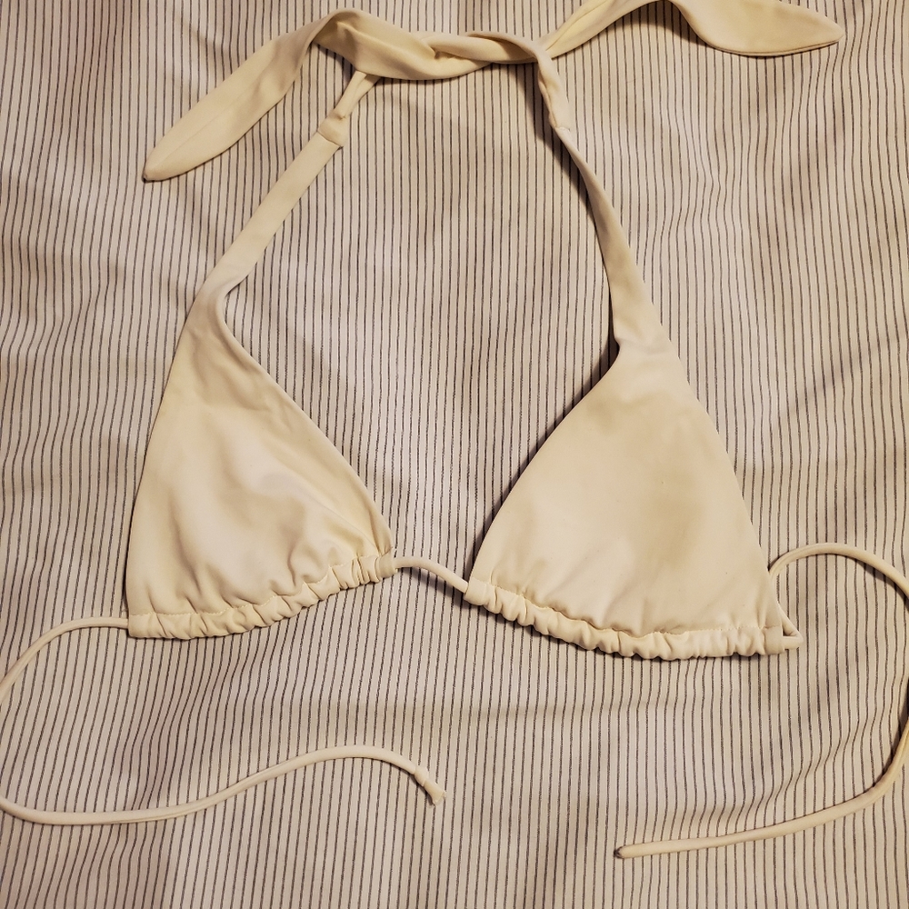 $5/25 Victoria Secret Triangle bathing suit top